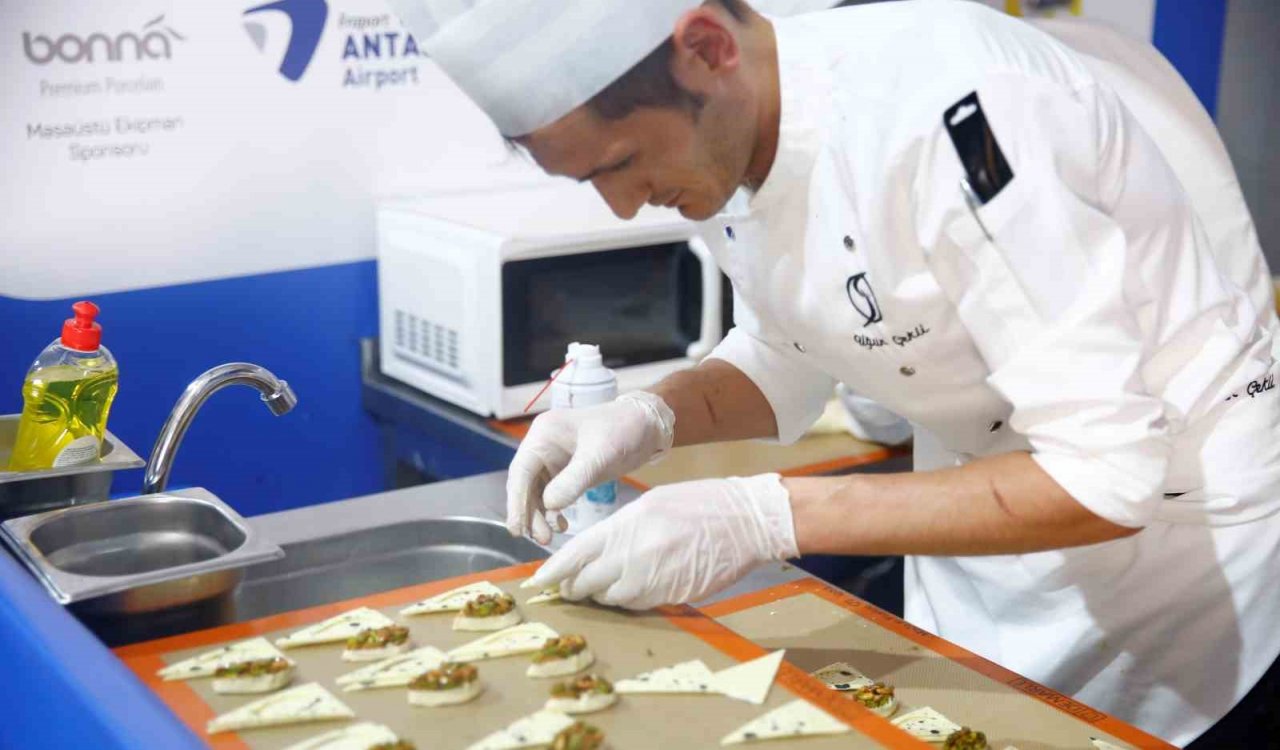 2’nci Uluslararası Food Fast Antalya Gastronomi Festivali yoğun ilgi gördü