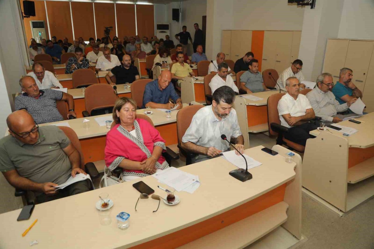 Atakum’da ’ek bütçe’ maddesi komisyona havale edildi