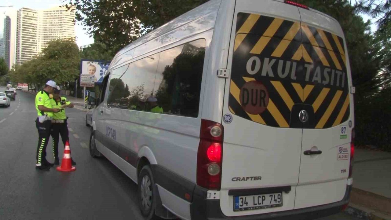 Ataşehir’de okul servislerine yönelik denetim yapıldı