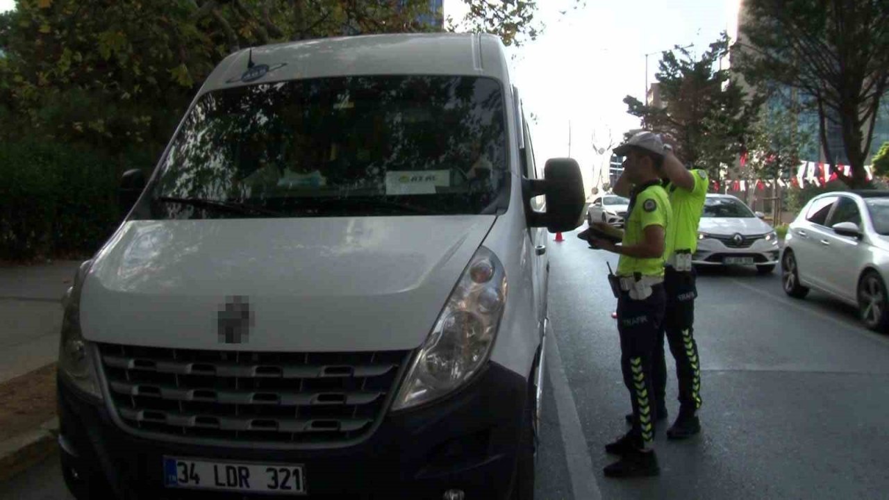 Ataşehir’de okul servislerine yönelik denetim yapıldı