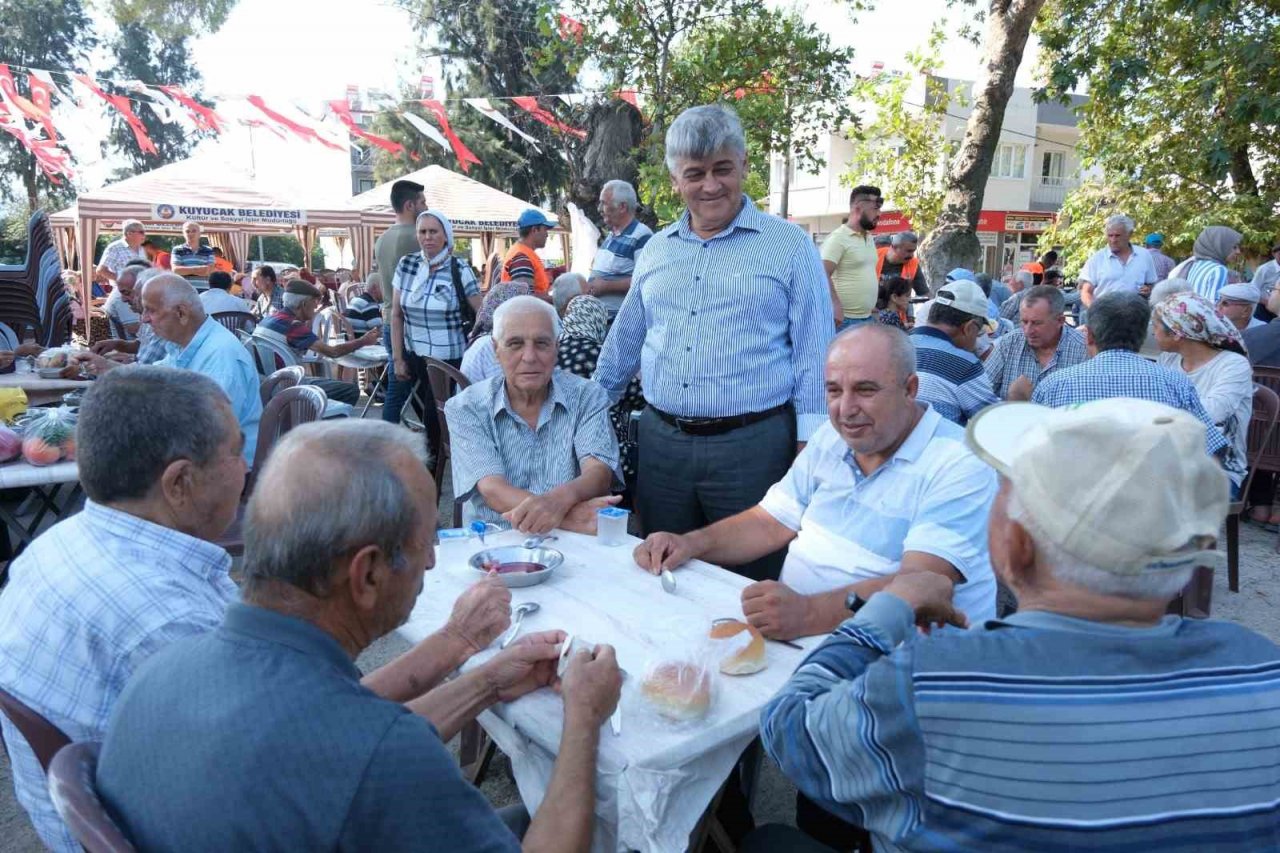 Horsunlu’da 15 kazan keşkek dağıtıldı