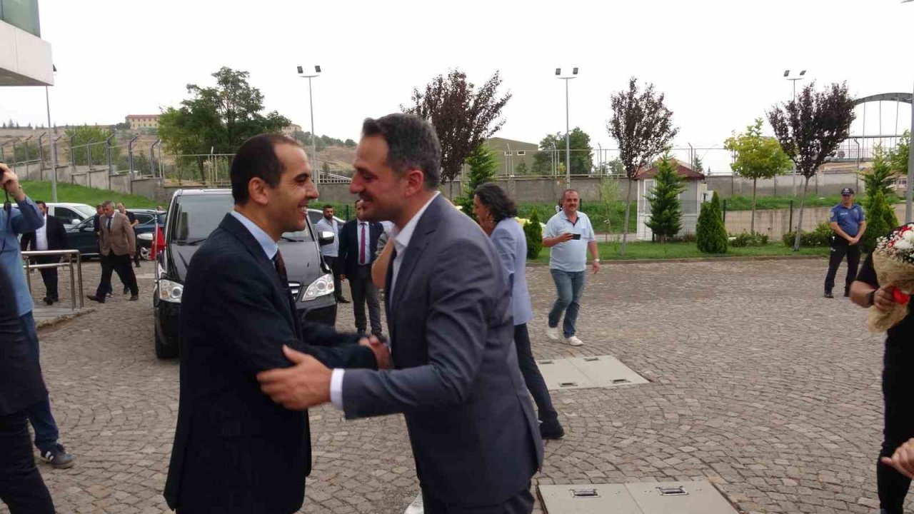 Gençlik ve Spor Bakan Yardımcısı Eminoğlu: