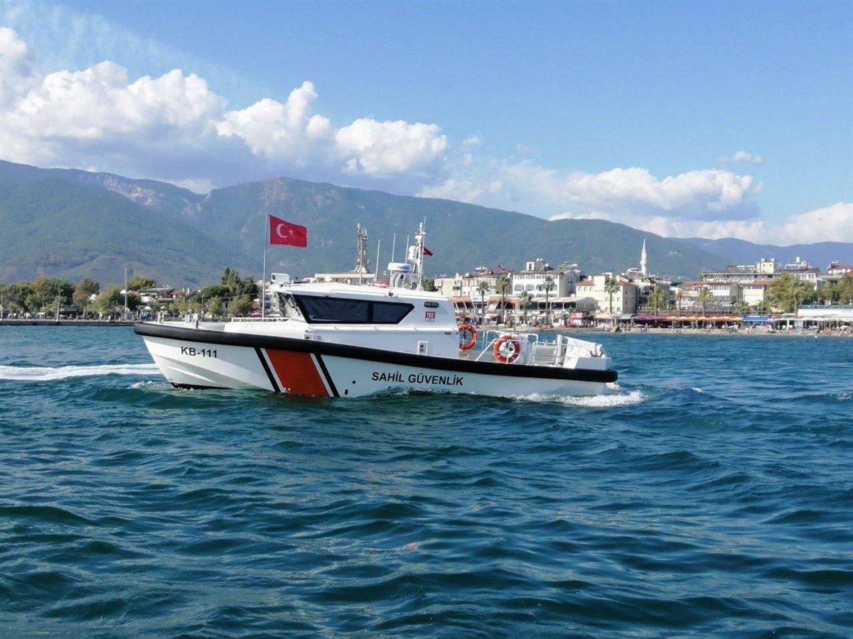 Kaymakam Odabaş’tan Sahil Güvenlik Akçay Kolluk Destek Tim Komutanlığına ziyaret