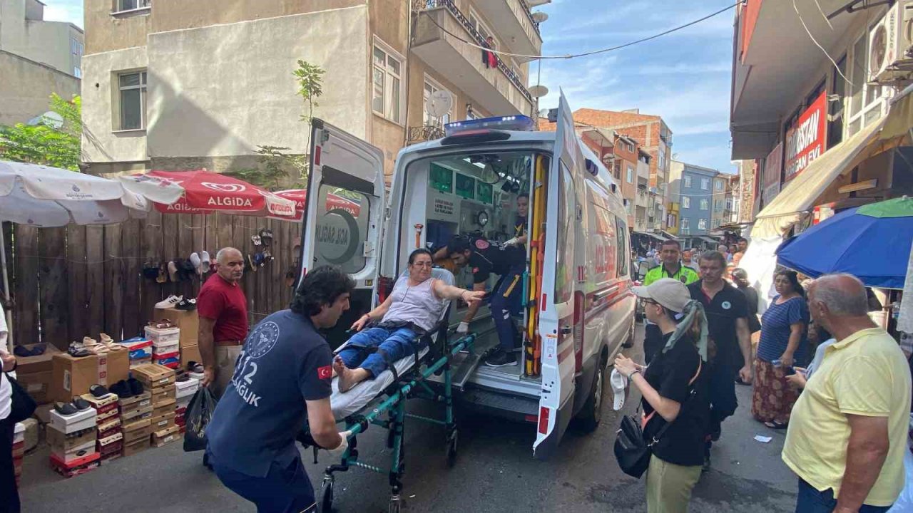 Otomobil ayağını ezdi: O anlar kamerada