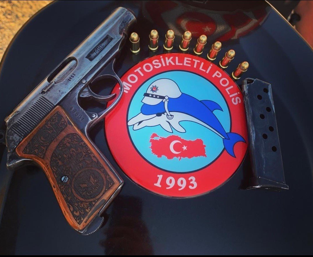 Çorum’da şok uygulamada çok sayıda silah ele geçirildi