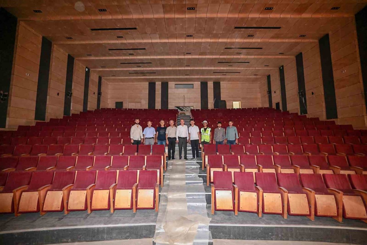 Acıpayam hak ettiği hizmetlere birer birer kavuşuyor