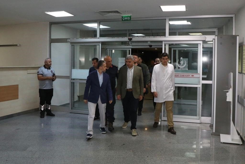 Vali Aslan’dan kazazedelere ziyaret