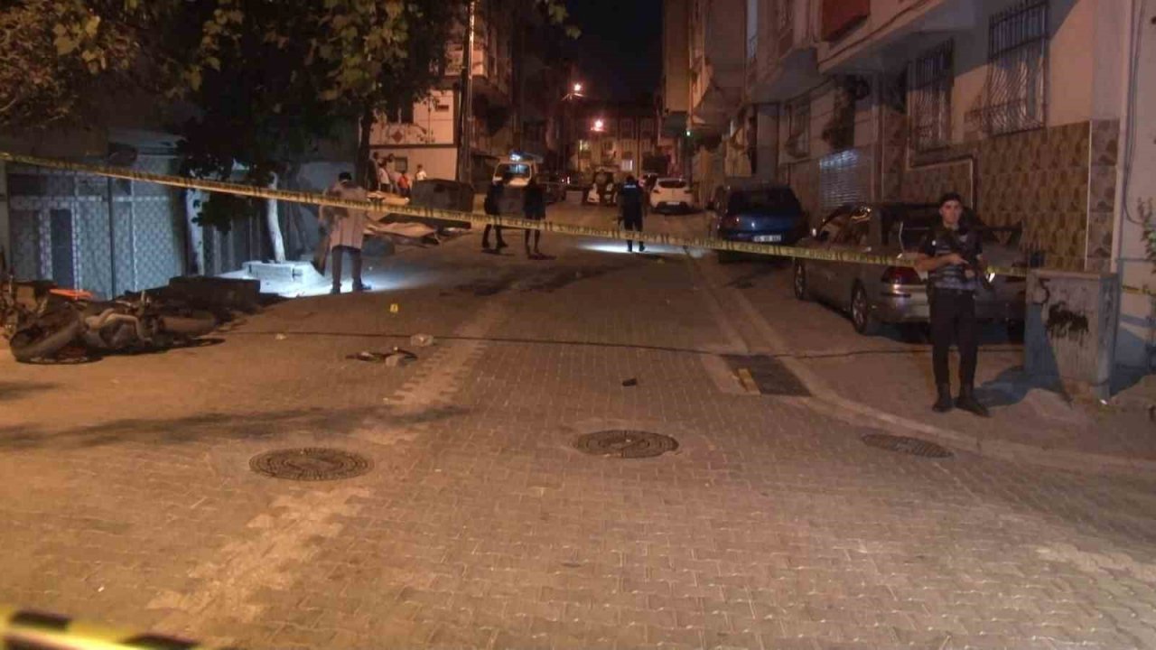 Esenyurt’ta husumetli iki aile arasında uzun namlulu silahlı kavga