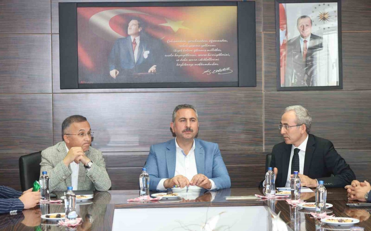 GİBTÜ’’de geniş çerçeveli toplantı