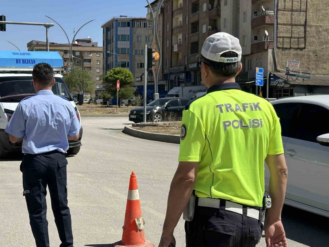 Yüksekova’da toplu taşıma araçları denetlendi