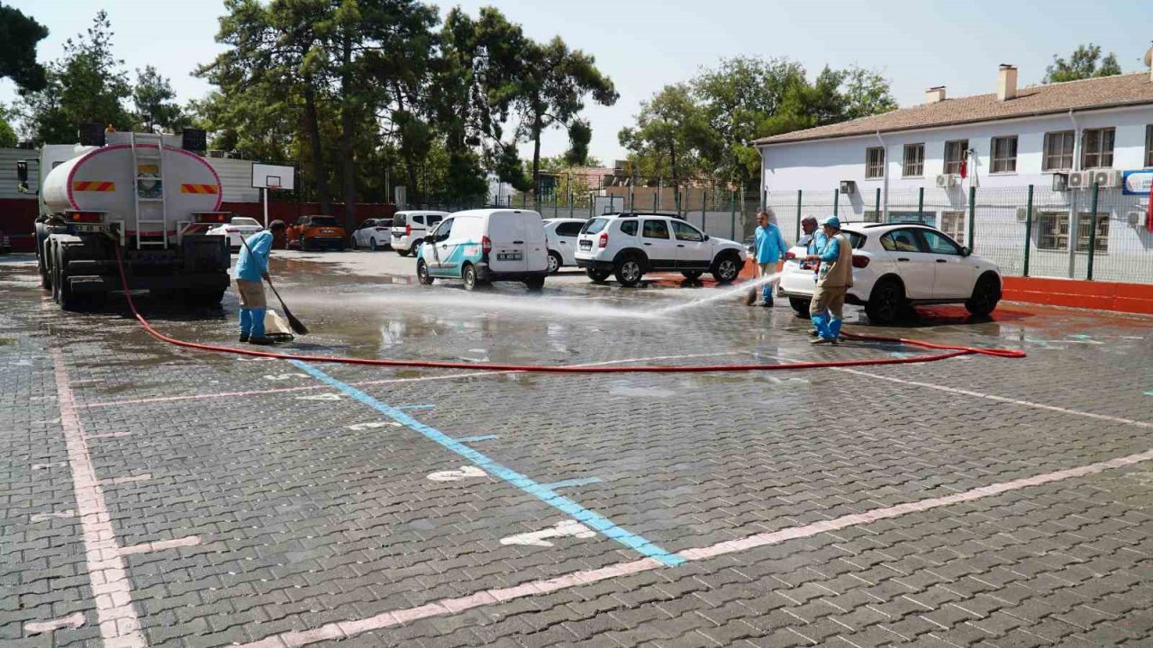 Haliliye’de eğitim dönemi öncesi temizlik atağı