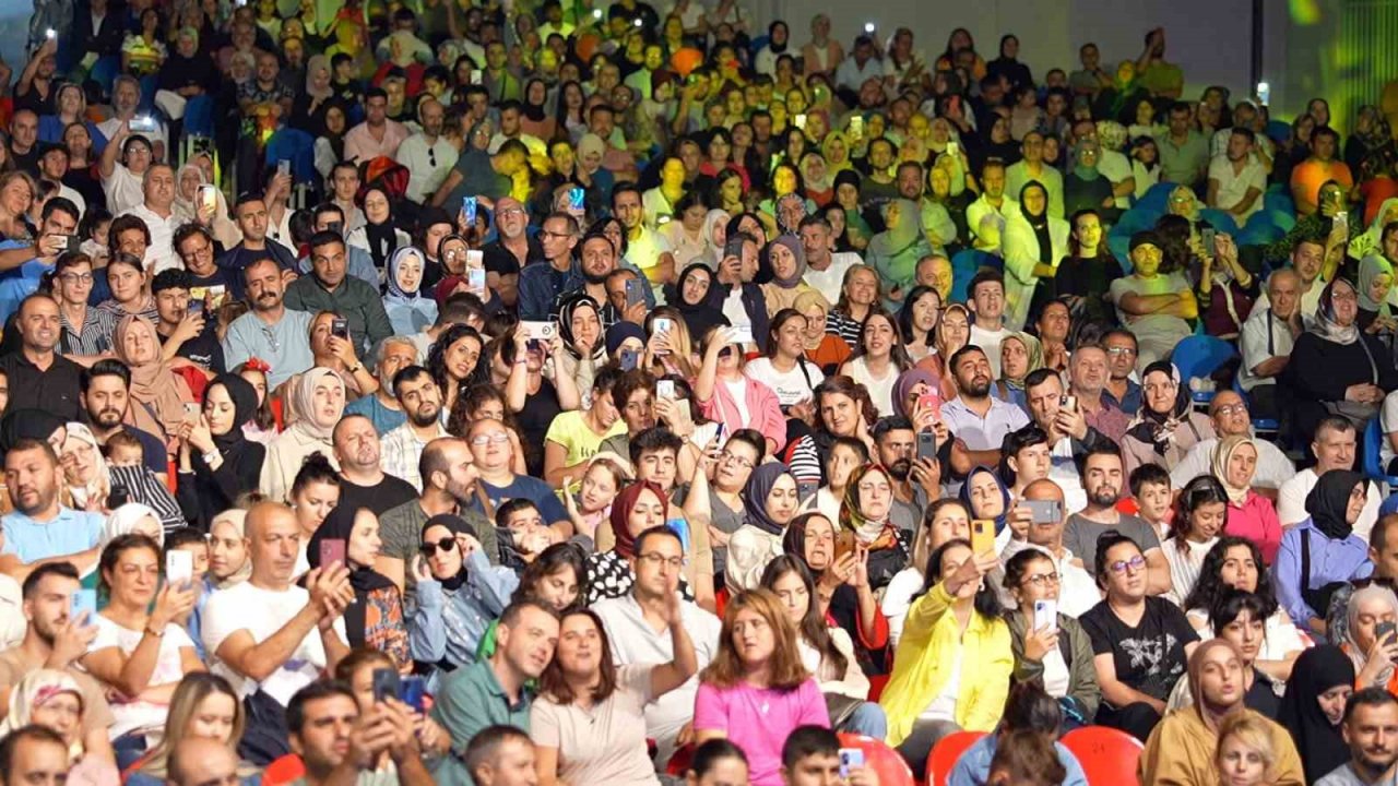 Aşık Veysel Bursa’da türküleriyle anıldı