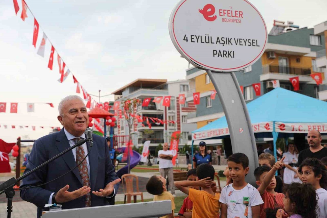 Efeler’de 4 Eylül Aşık Veysel Parkı açıldı