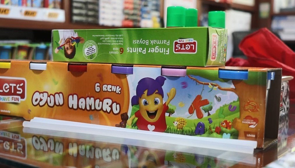 Kırşehir’de ailelerin kırtasiye telaşı başladı