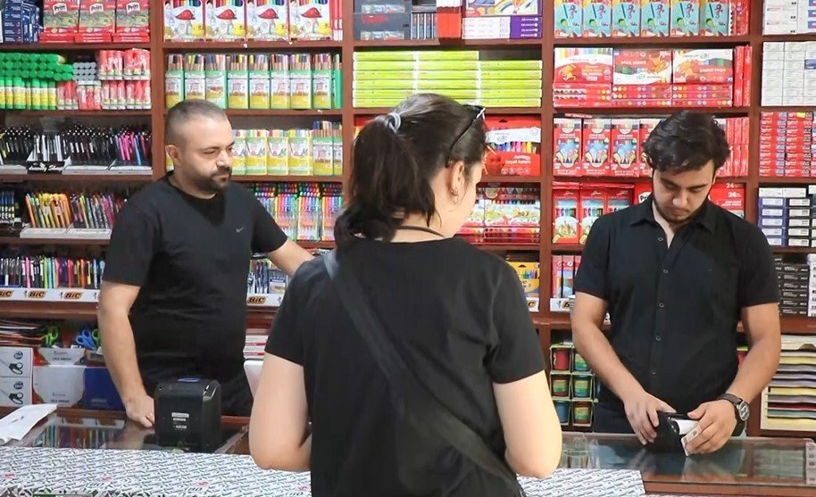 Kırşehir’de ailelerin kırtasiye telaşı başladı