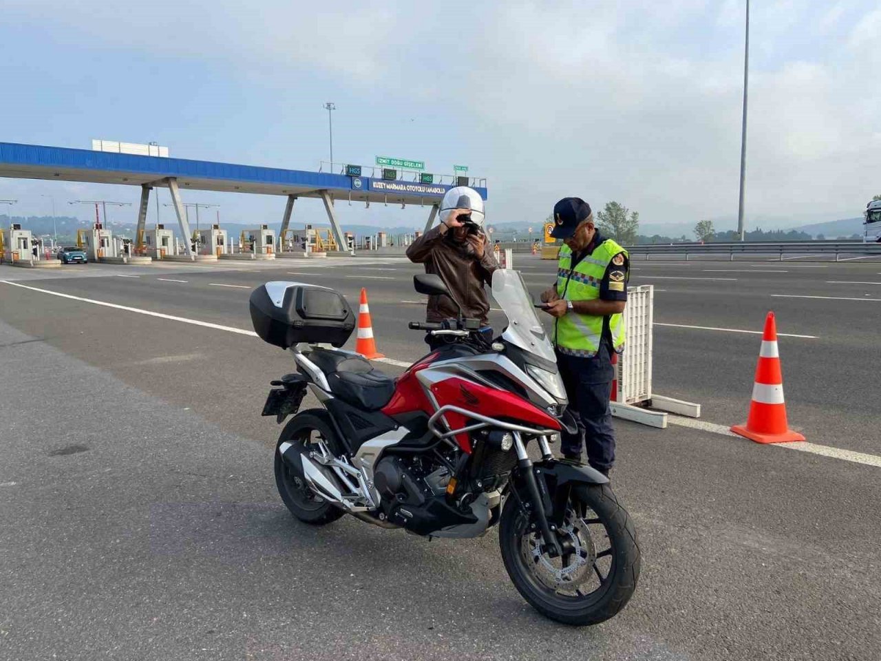 Jandarma son bir ayda 90 bin 418 aracı denetledi