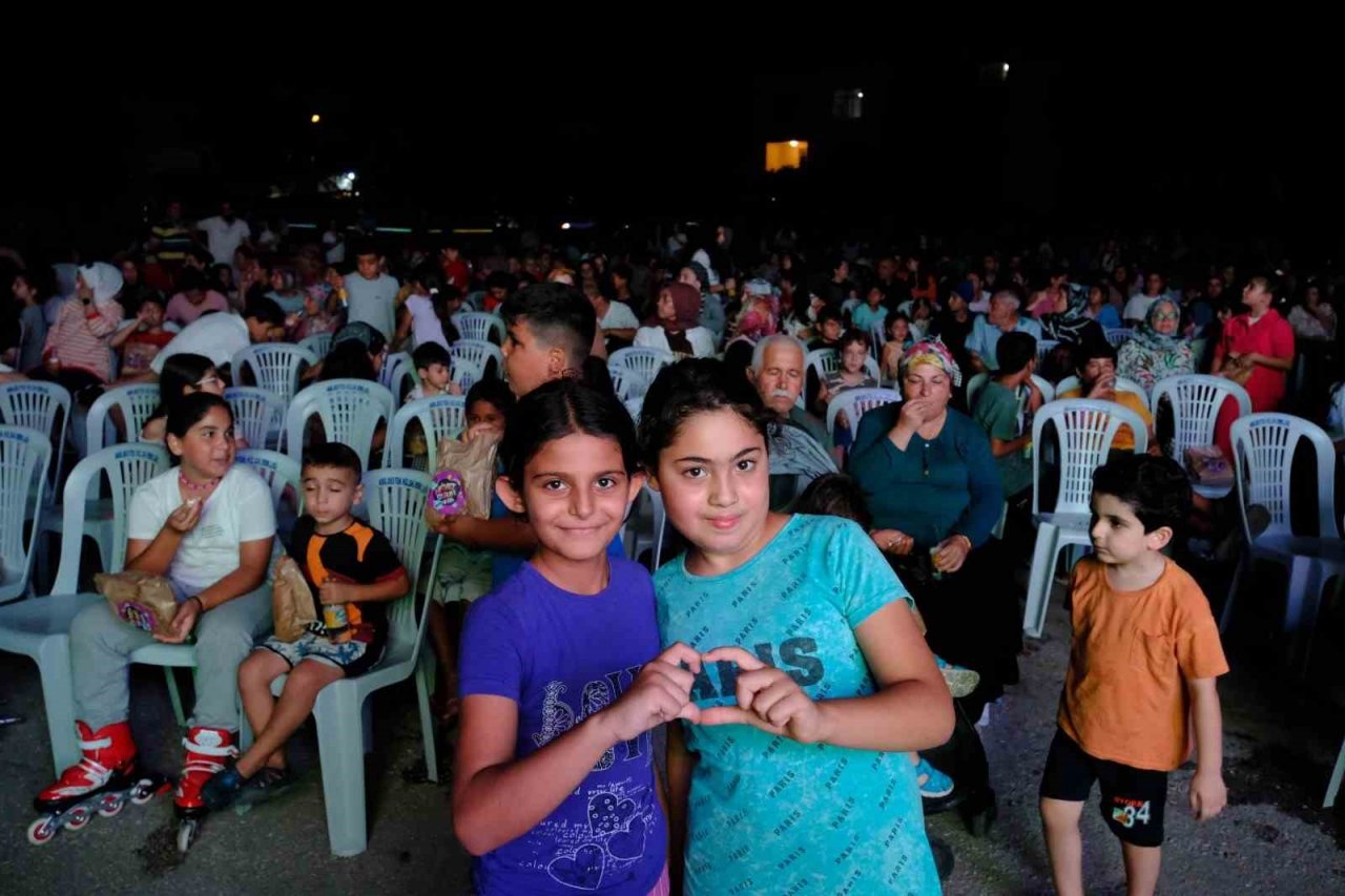 Yıldızların altında sinema keyfi