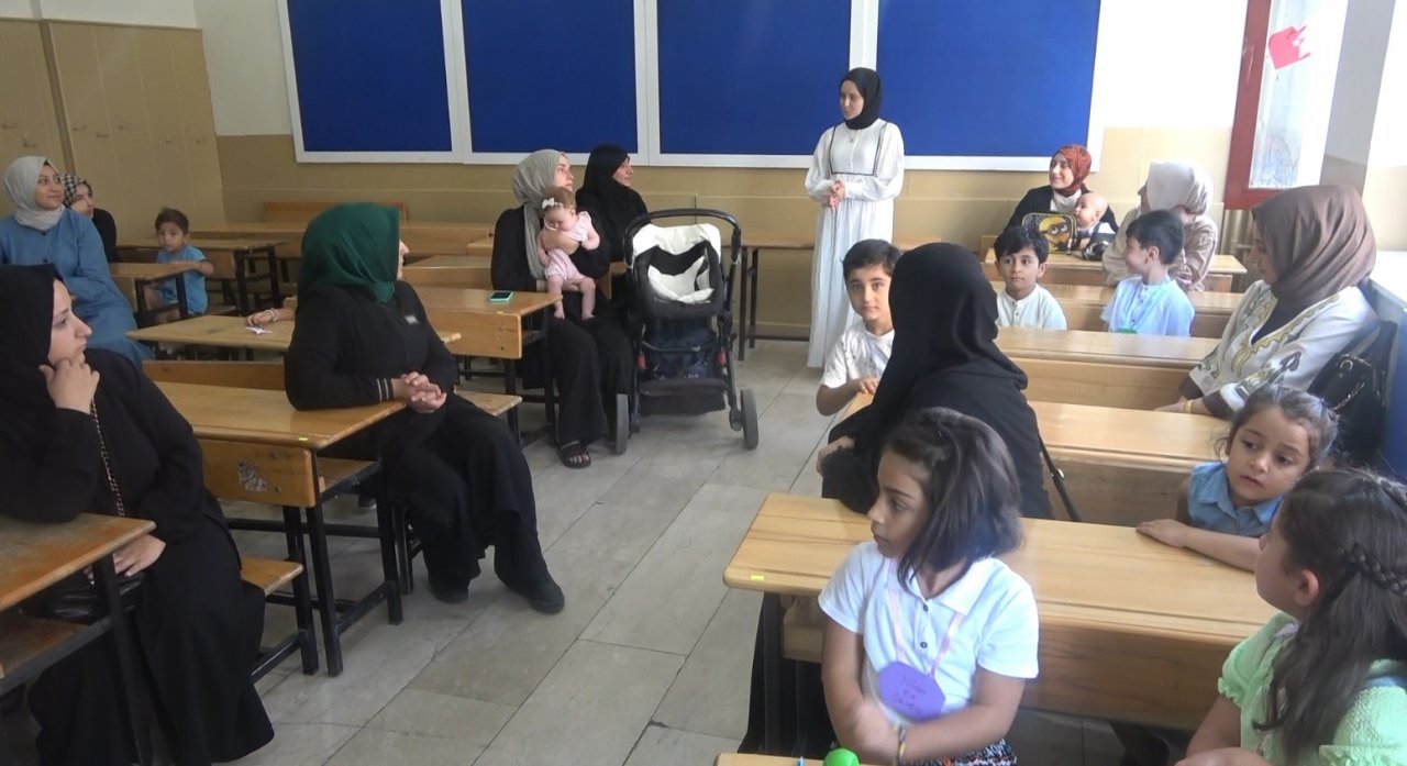 Muş’ta 18 bin öğrenci için ilk ders zili çaldı