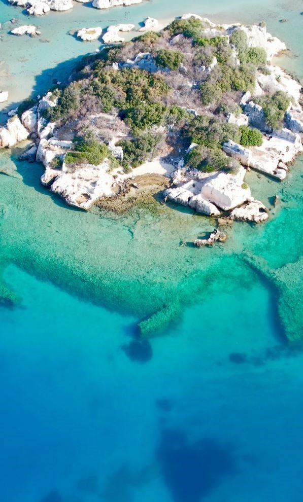 Bin 500 yıl önce depremle birlikte denizin yuttuğu şehir tekne turlarının merkezi oldu