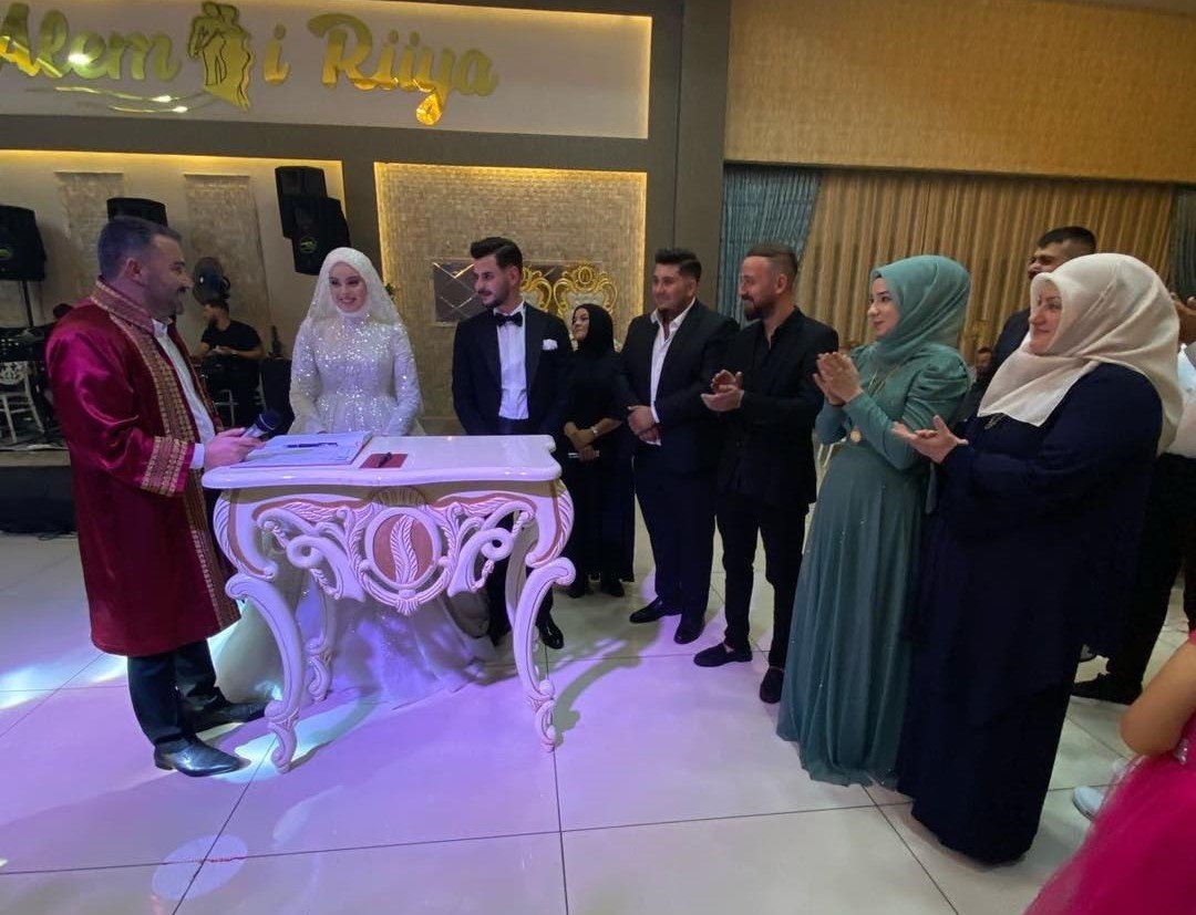Pursaklar Belediye Başkanı Çetin, nikah kıymaya devam ediyor