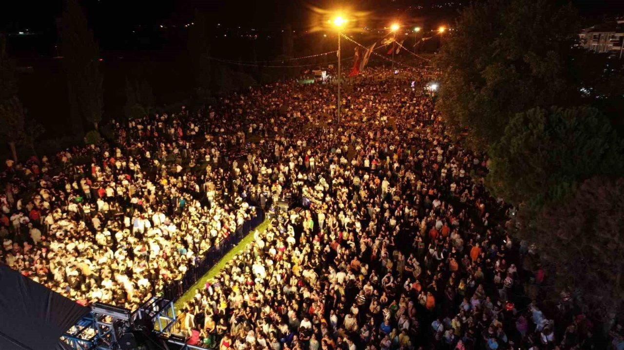 Salihli’de Kutsi rüzgarı esti