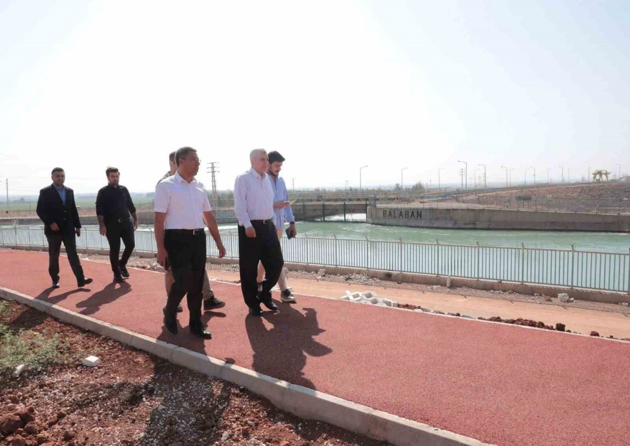 Şanlıurfa’da yeşil alan çalışmaları sürüyor