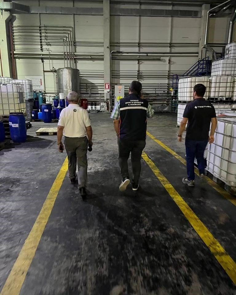 290 bin nüfuslu ilçede kötü koku yayan tesislere 3 milyon ceza