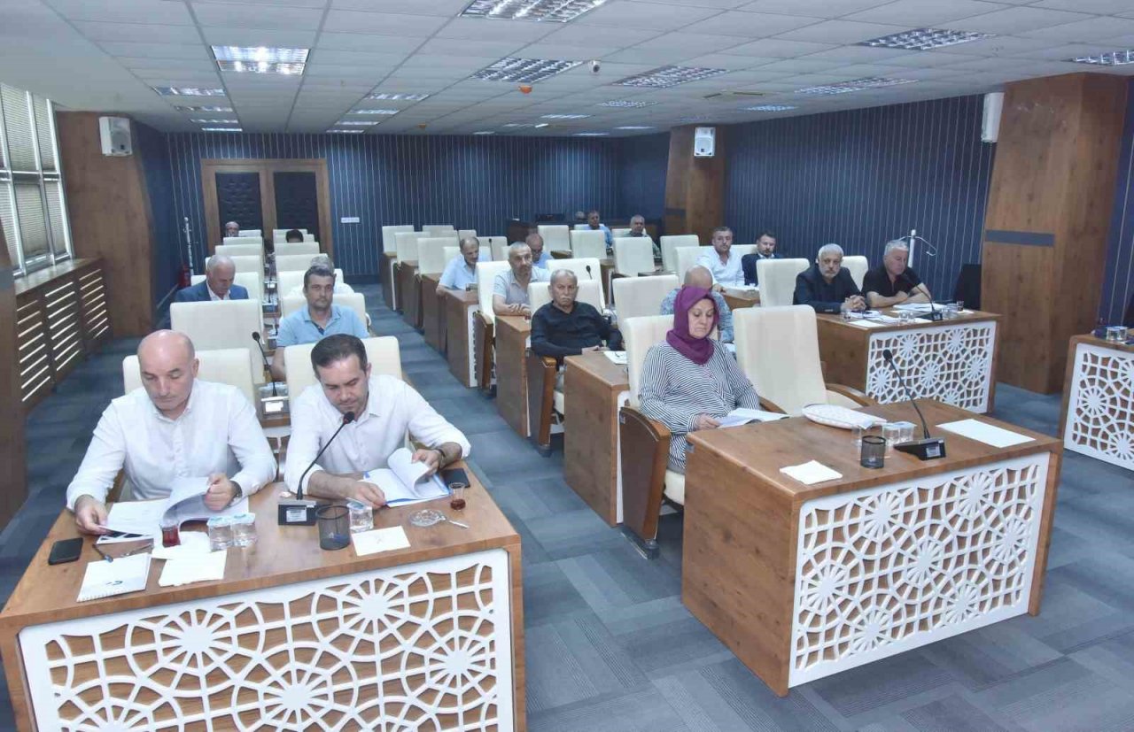 Tekkeköy’de sel afetinin yaraları sarılıyor