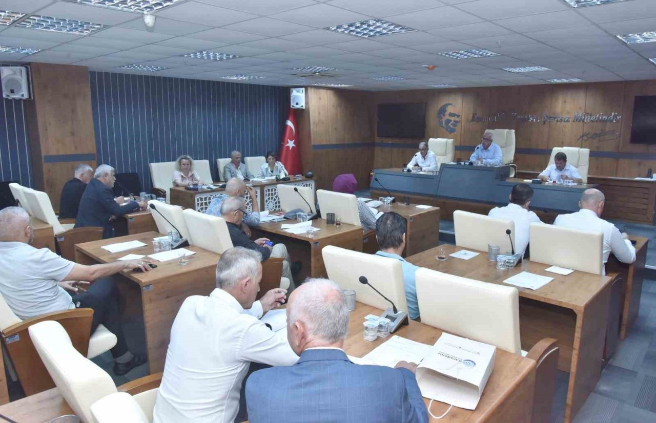 Tekkeköy’de sel afetinin yaraları sarılıyor