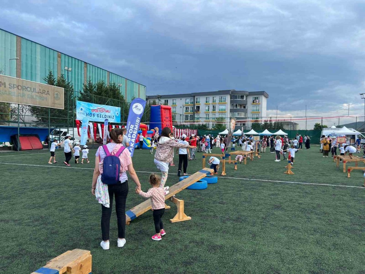 Tuzla Spor Festivali’nde çocuklar doyasıya eğlendi