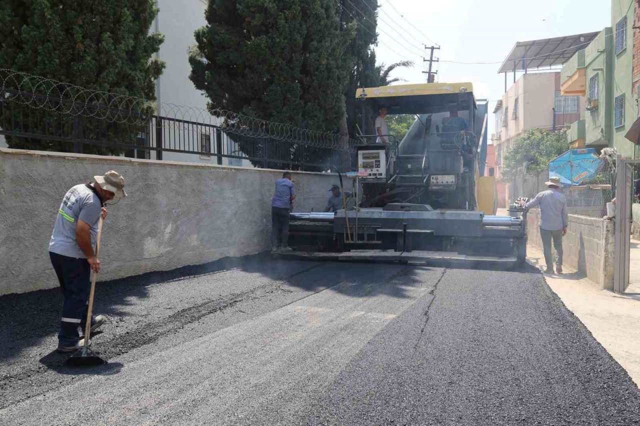 Yüreğir’e 4 yılda toplam 510 bin ton asfalt döküldü