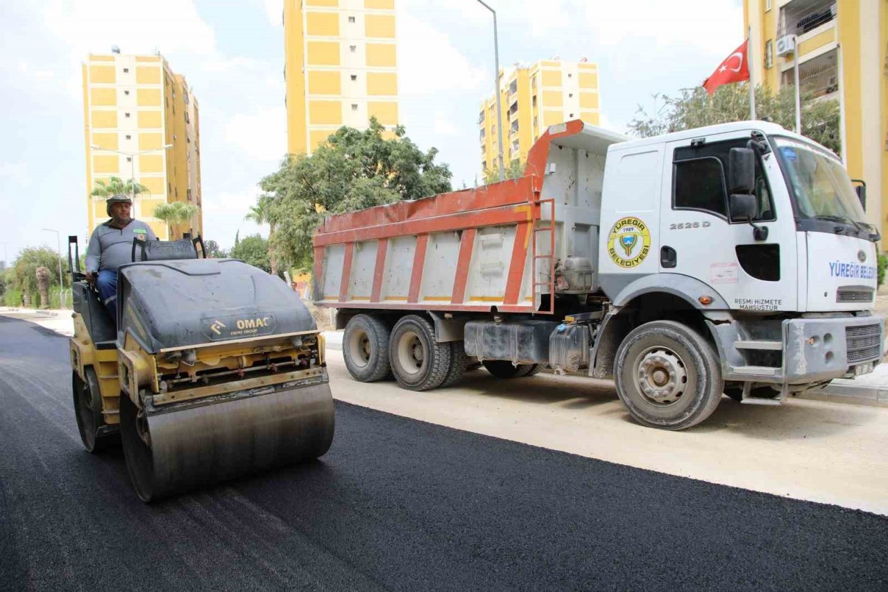 Yüreğir’e 4 yılda toplam 510 bin ton asfalt döküldü