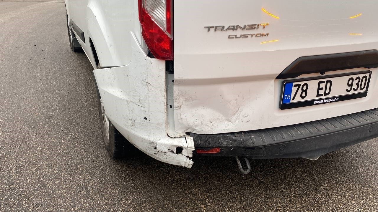 Kazada yaralanan sürücü hastaneden firar etti