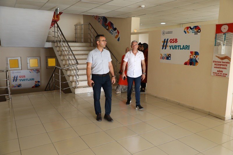 Ağrı GSB yurtları öğrenciler için hazır hale getiriliyor