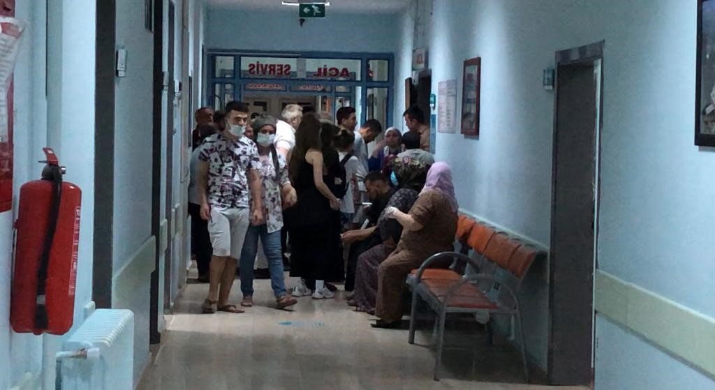 Taşova’da şebeke suyundan zehirlenme iddiası: 150 kişi hastaneye başvurdu