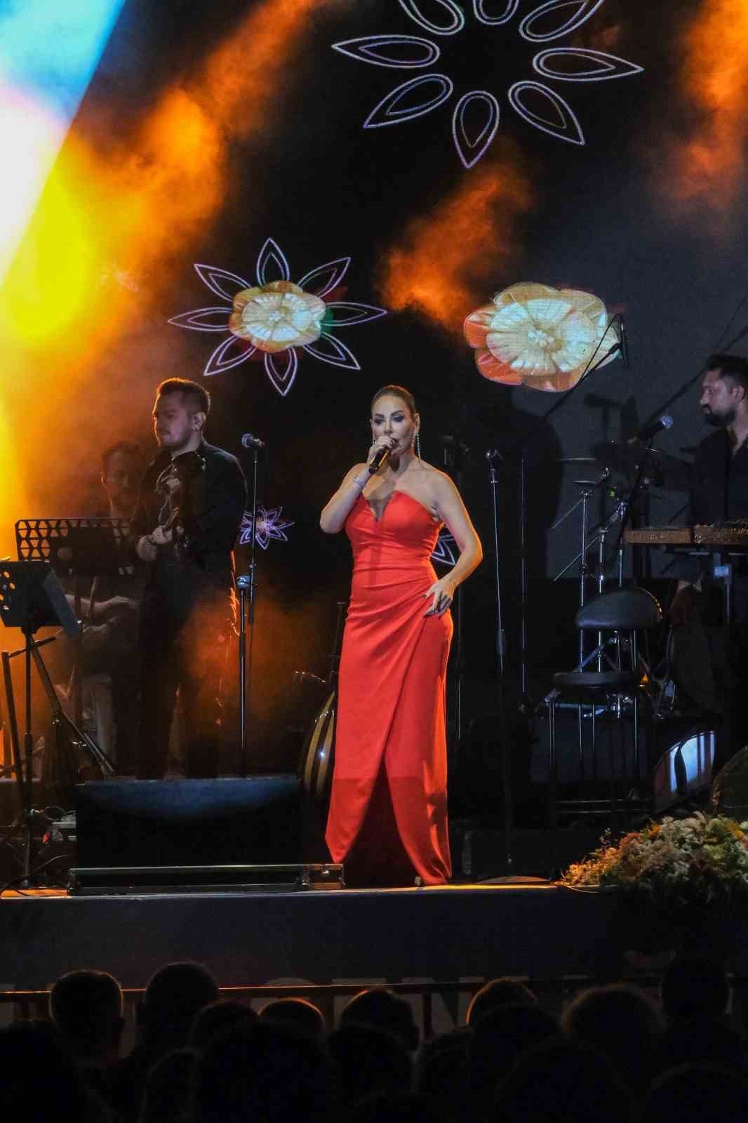 Menemen’de Linet rüzgarı