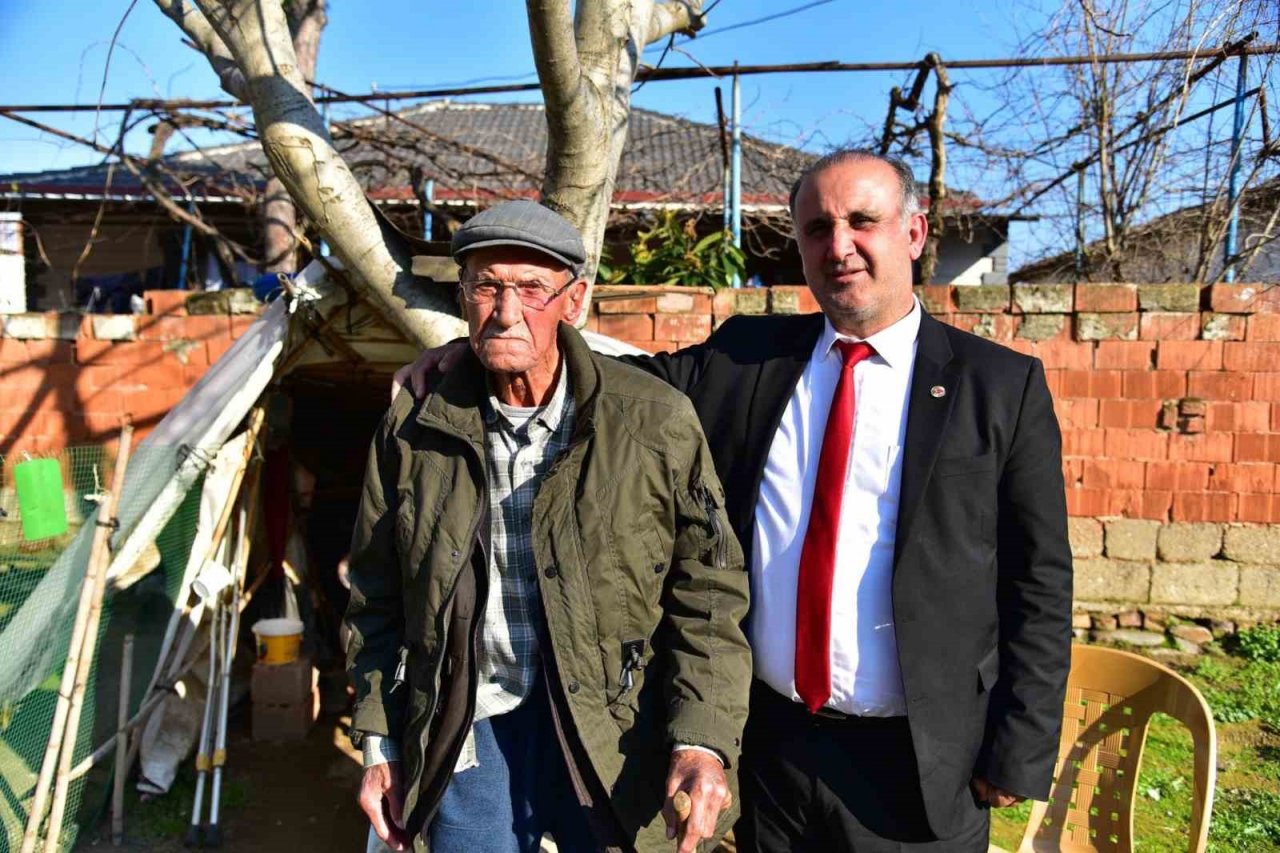 İncirliova’nın asırlık çınarı hayata gözlerini yumdu