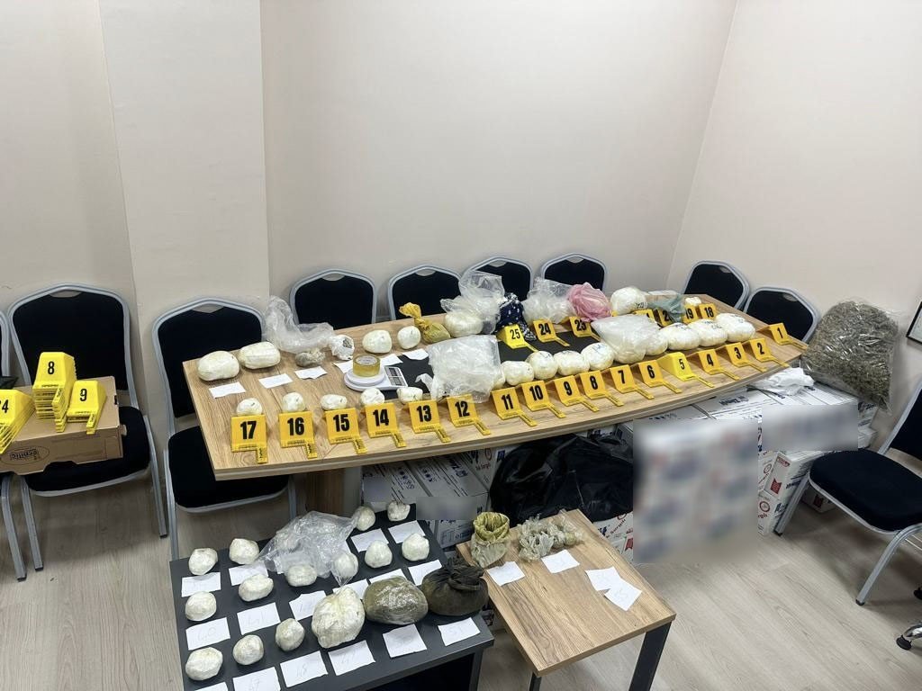 Bingöl’de 25 kilo uyuşturucu ele geçirildi