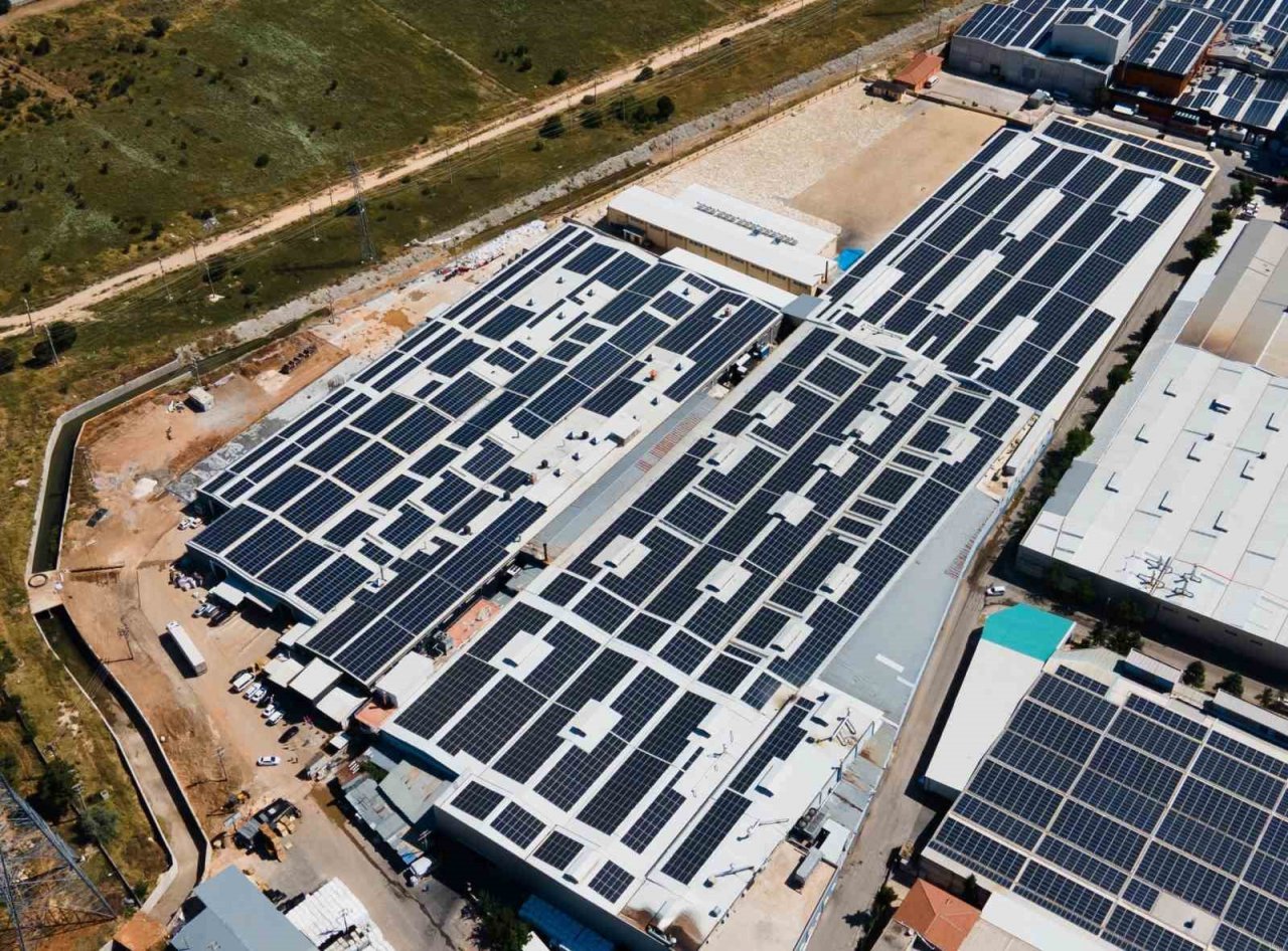 CW Enerji, güneş enerjisi sistemi kurduğu firmalara bir yenisini daha ekledi