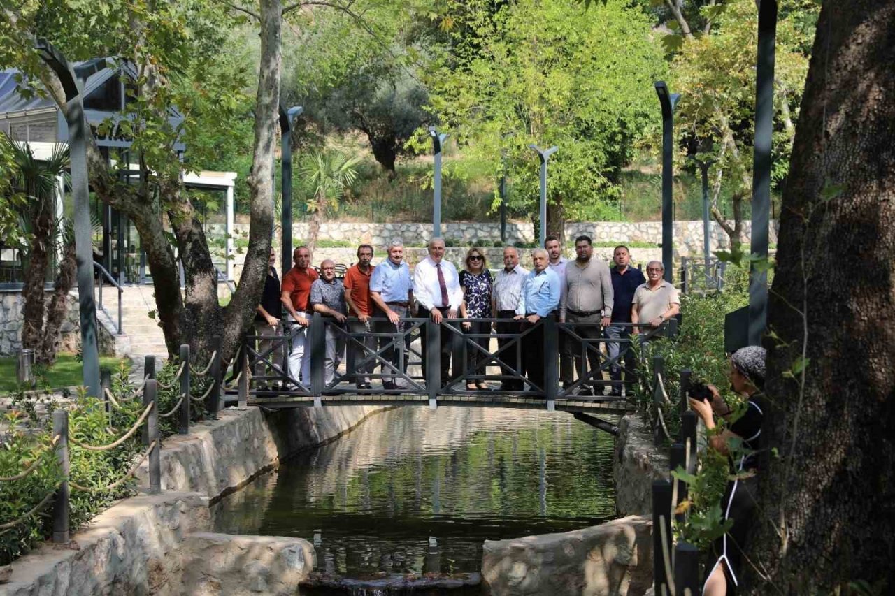 Başkan Atay, meclis üyeleri ile birlikte Doğa Otel’i gezdi