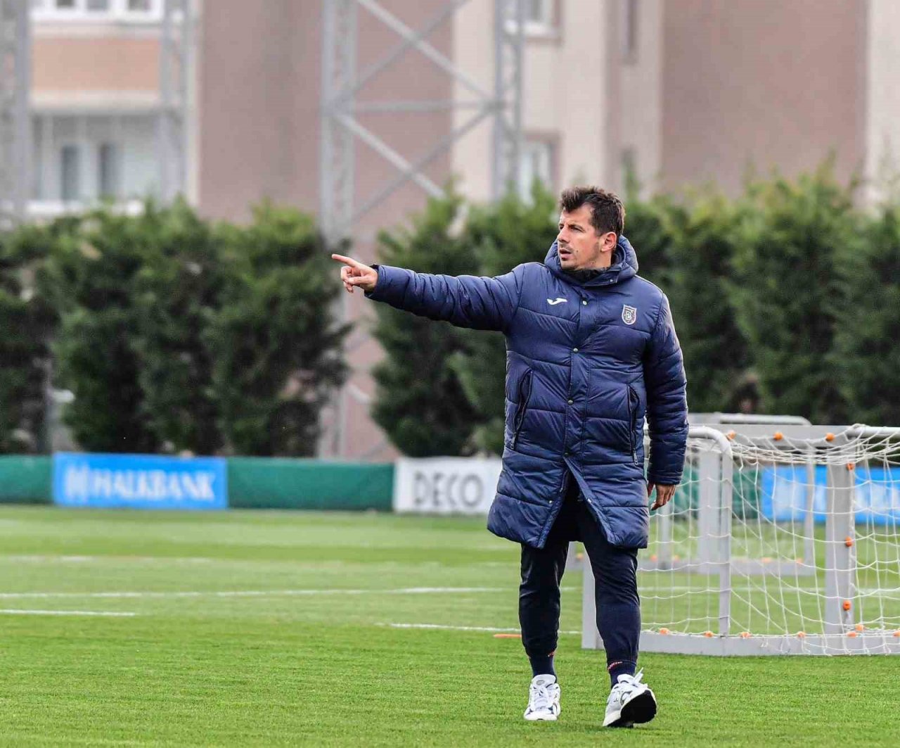 Emre Belözoğlu’nun Başakşehir dönemi böyle geçti!