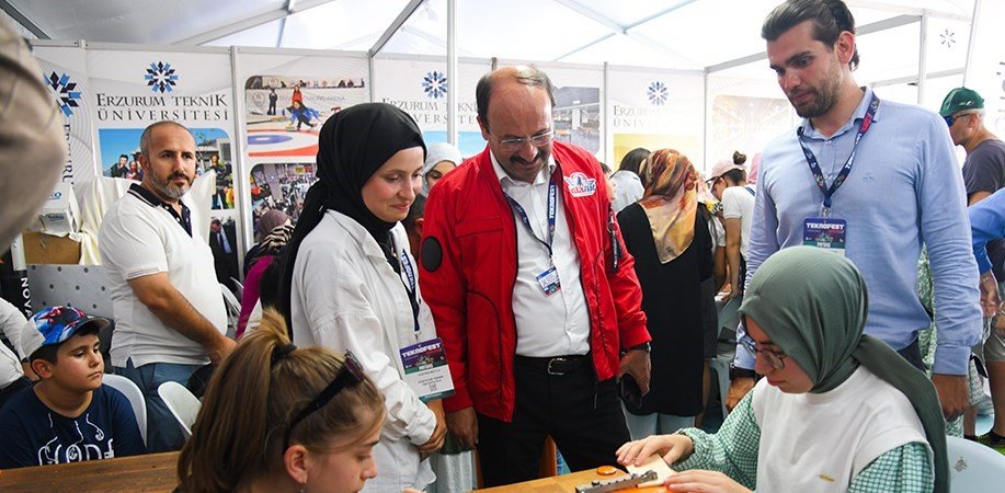 TEKNOFEST’te ETÜ rüzgârı