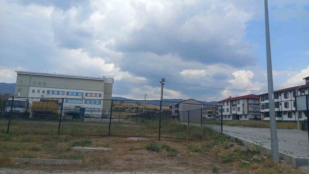 Gediz’de Ergenekon Mahallesi ilçenin gözde merkezi oluyor