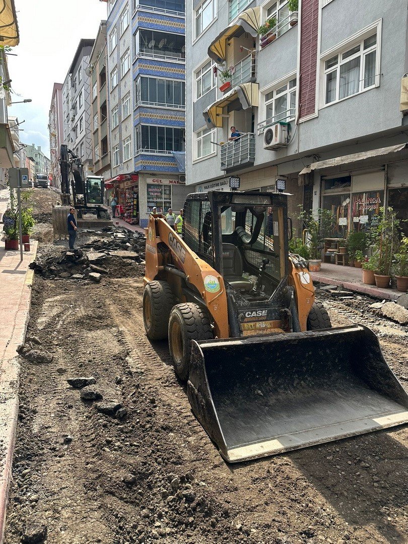 Demirtaş: “Halkın hizmetkârıyız”