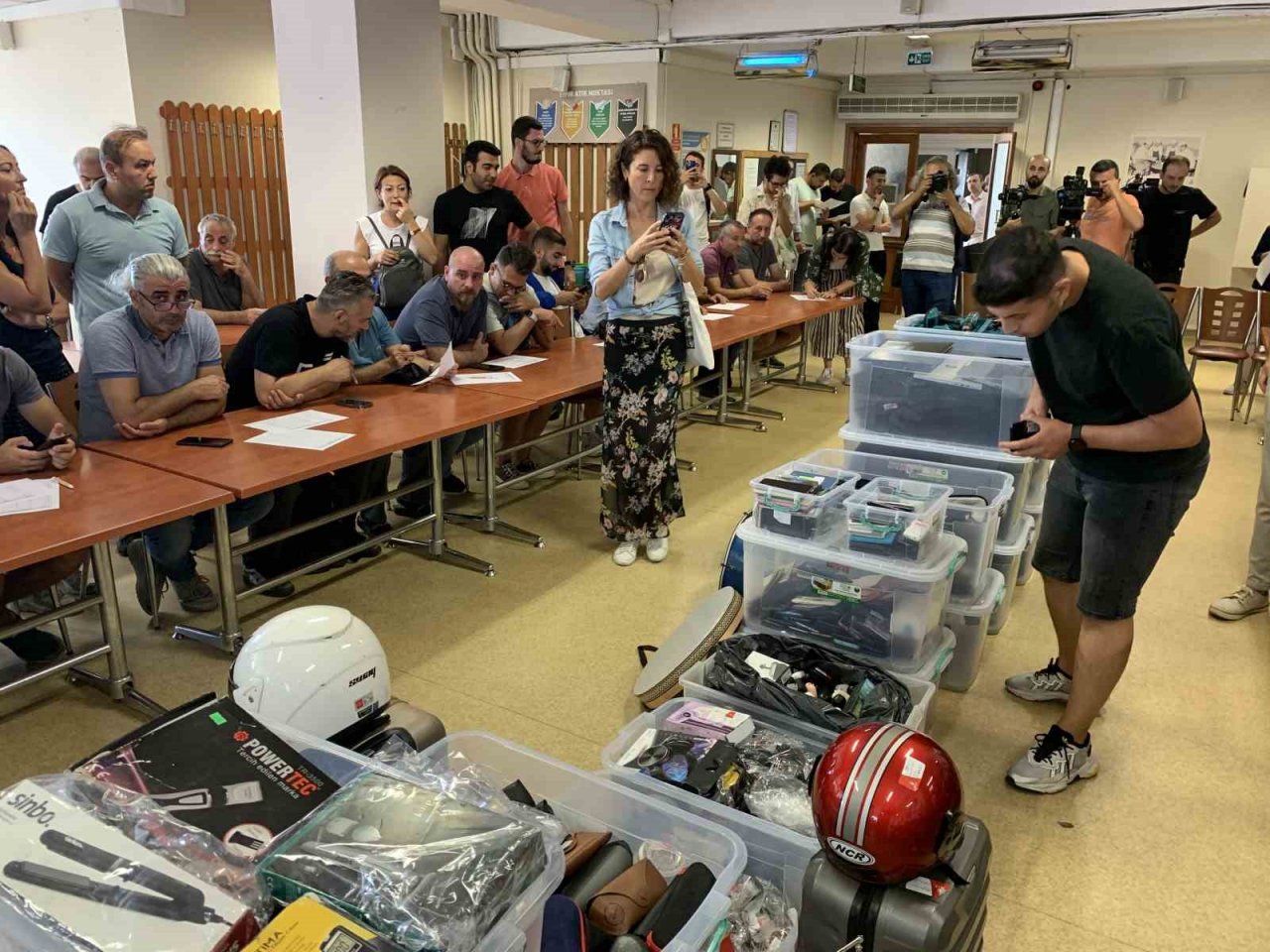 İETT’nin unutulan eşya açık arttırmasına katılan Yaşar Latif’ten esprili cevap