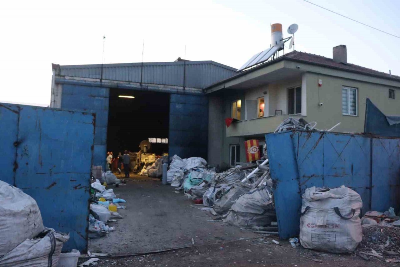 Polisten kaçarken silah çekti, vurularak yakalandı