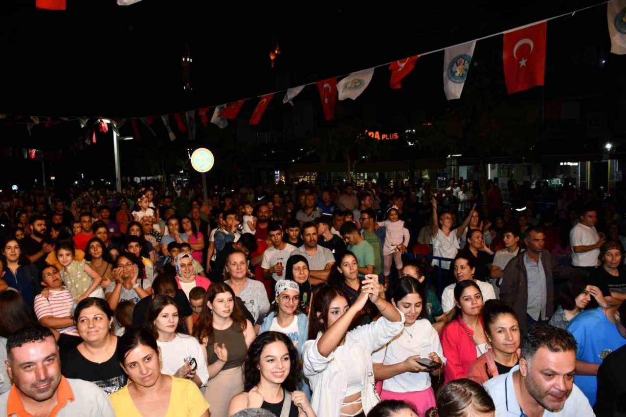 Sarıgöl kurtuluşunu coşkuyla kutladı