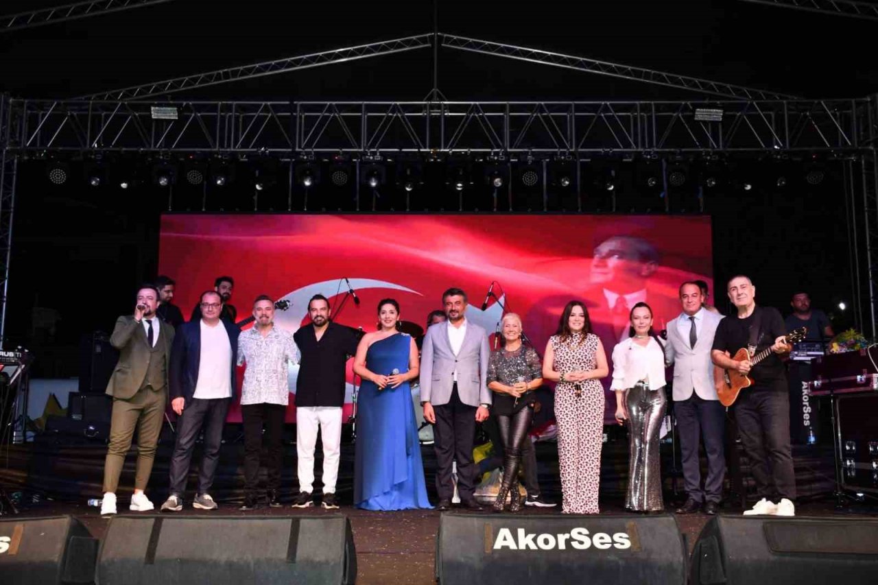 Sarıgöl kurtuluşunu coşkuyla kutladı