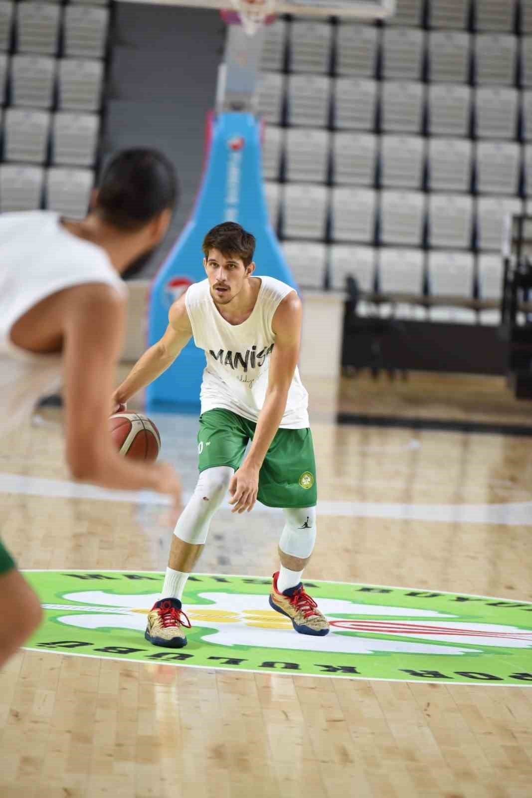 Potanın Tarzanları antrenmanlarını sürdürüyor