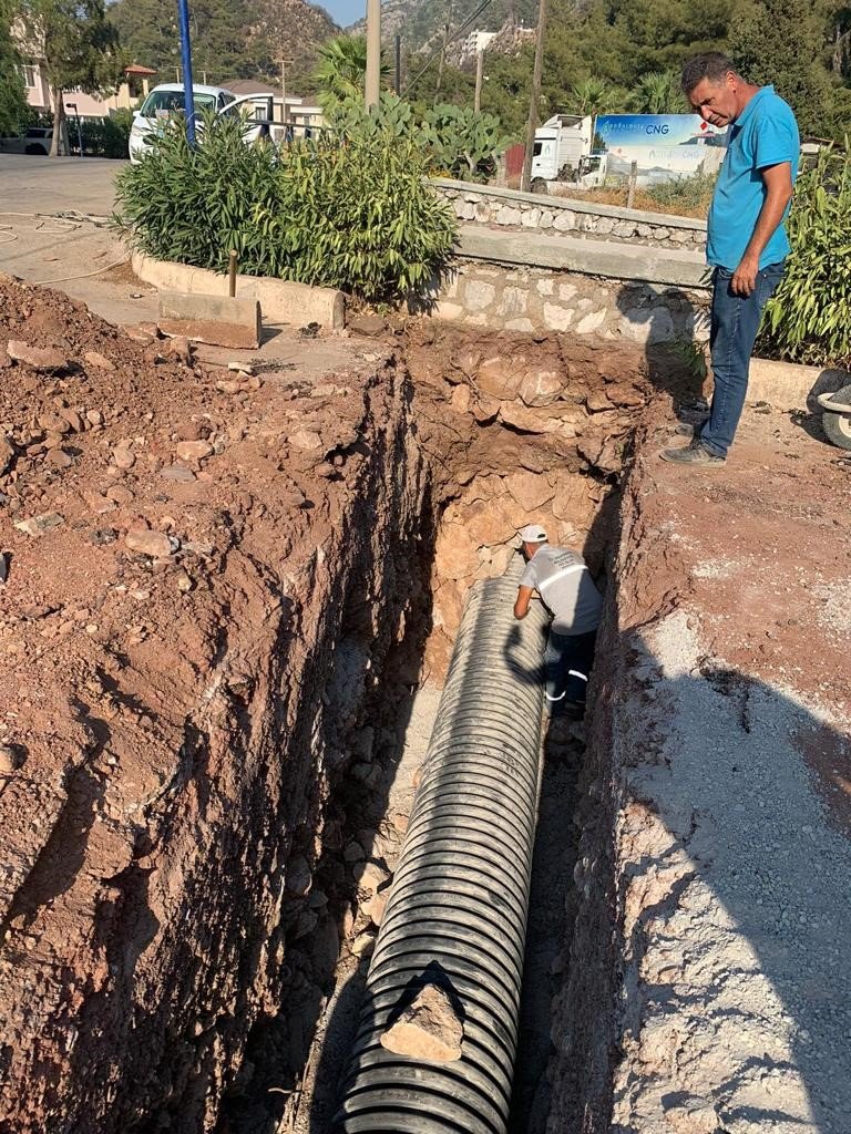 Marmaris Belediyesi su baskınlarının önüne geçecek